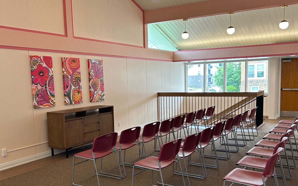 classroom with chairs set up in rows